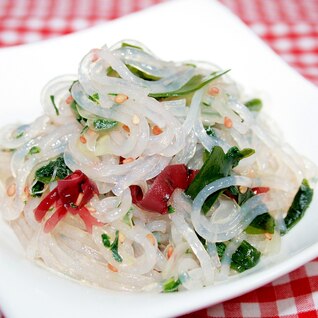 簡単！梅ごま風味の春雨サラダ